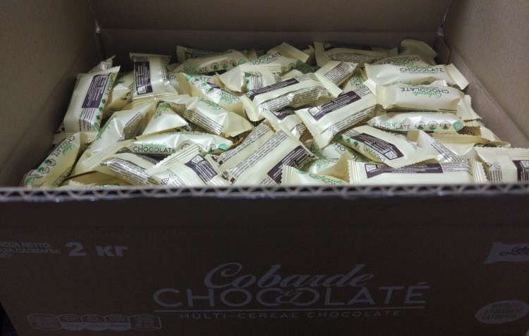 Конфеты COBARDE el Chocolate мультизлаковые с белой глазурью 2 кг