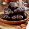 Findi Black финики с миндалем в темной шоколадной глазури 150 г